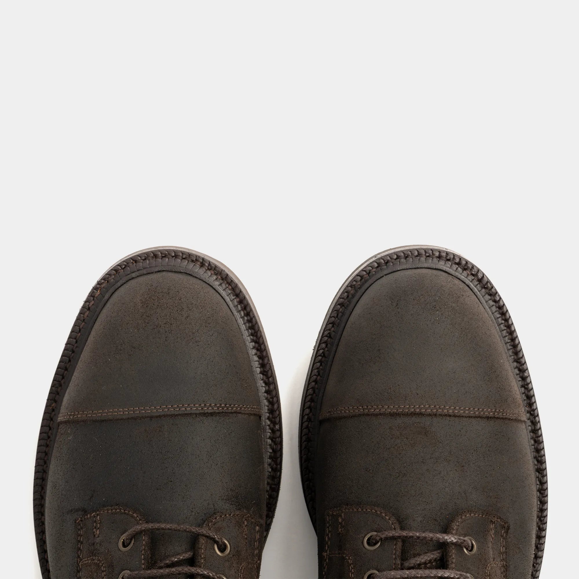 HASLINGDEN // WALNUT